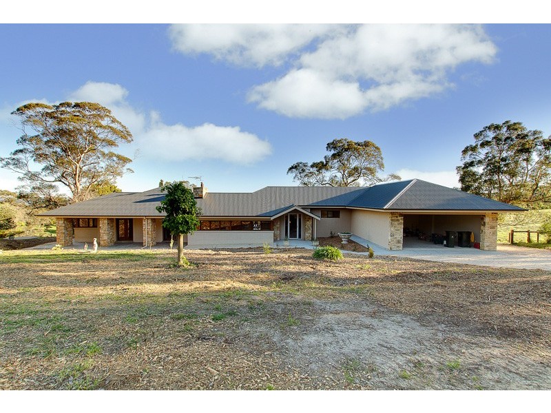 233 Piggott Range Road, Clarendon SA 5157
