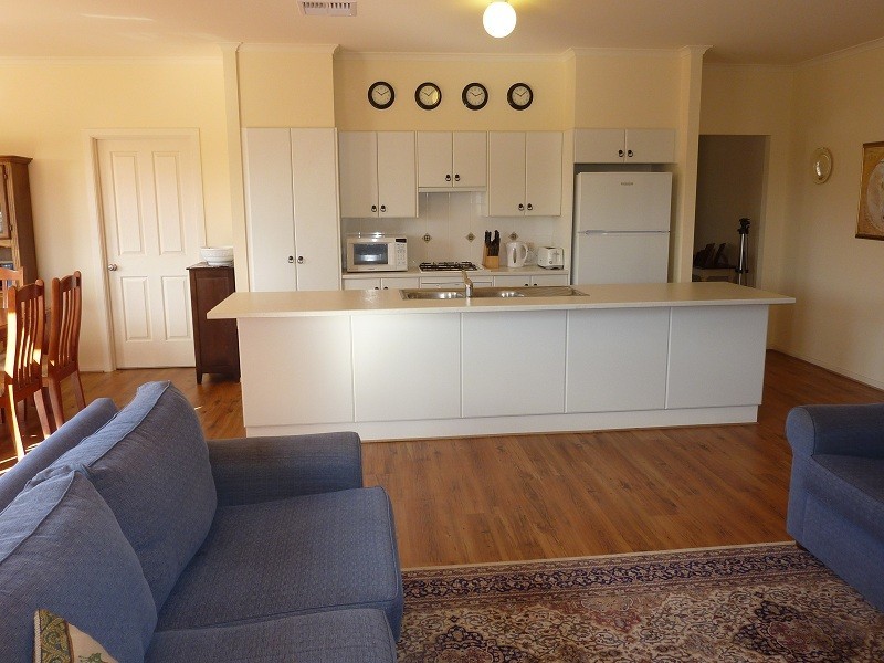 10 Dock Road, Seaford Meadows SA 5169