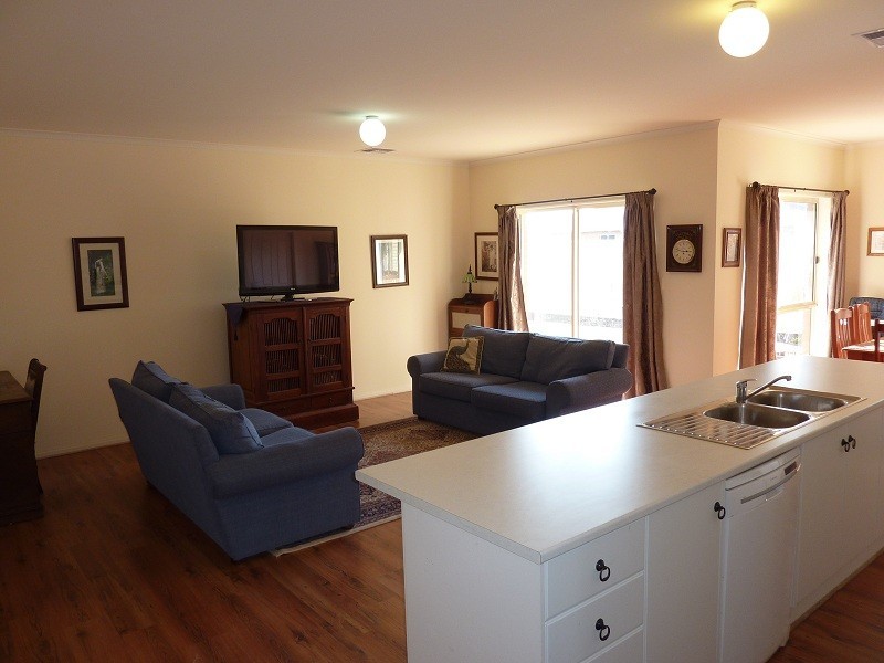 10 Dock Road, Seaford Meadows SA 5169