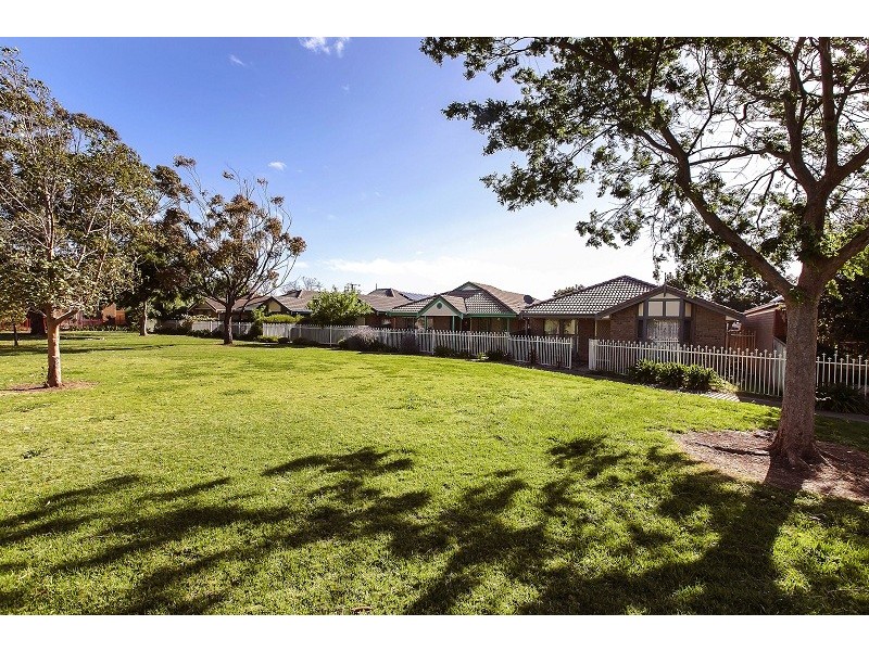 21 Jacaranda Grove, Oaklands Park SA 5046