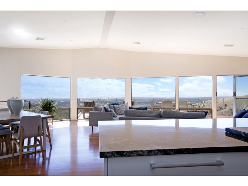 12 James Road, Belair SA 5052