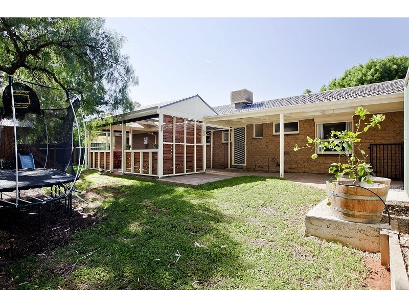 49 Malbeck Drive, Reynella East SA 5161