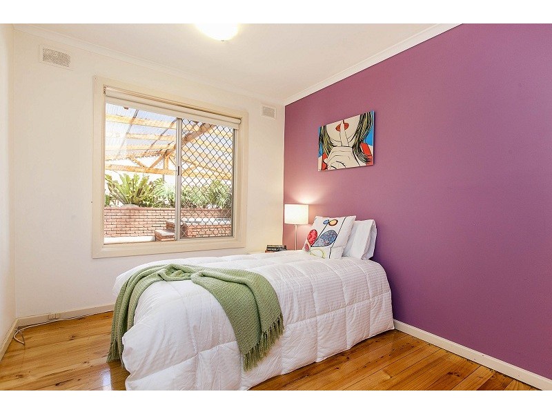 8 Gretel Crescent, Hallett Cove SA 5158