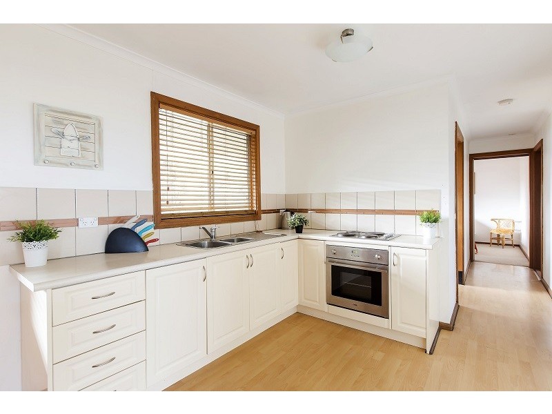 79 Sutherland Avenue, Hayborough SA 5211