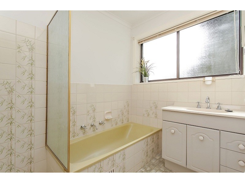 29 Warilda Crescent, Hallett Cove SA 5158