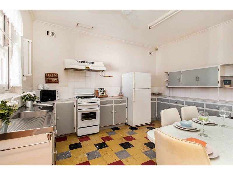 8 Swinburne Avenue, Plympton Park SA 5038