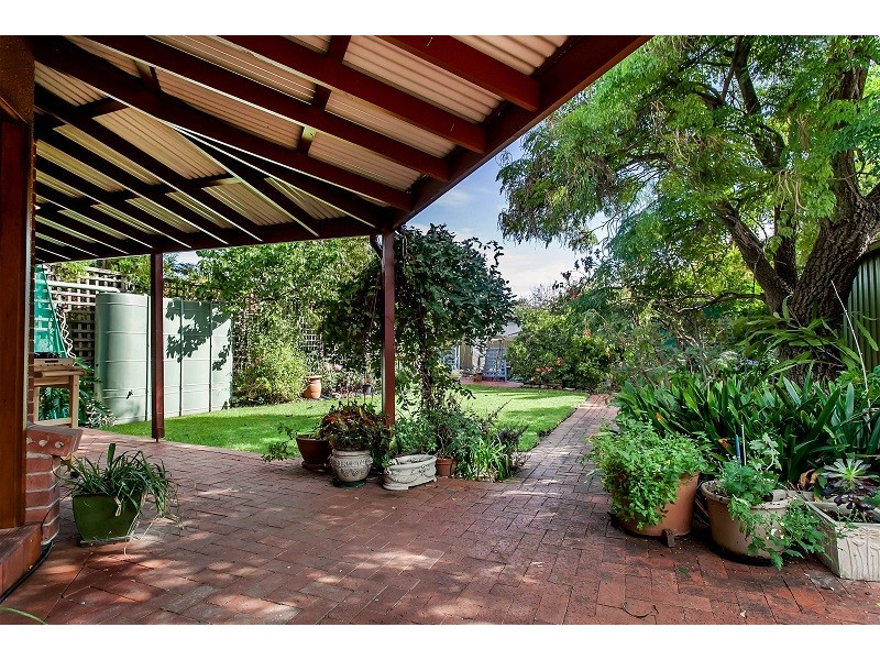 22 Hill Avenue, Cumberland Park SA 5041