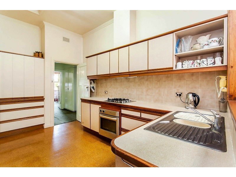 22 Hill Avenue, Cumberland Park SA 5041