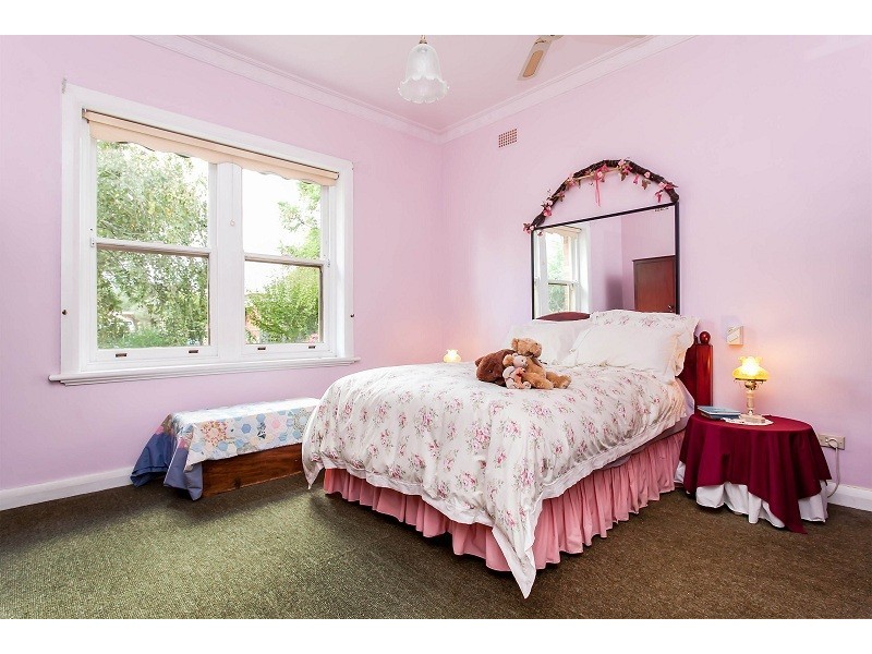 22 Hill Avenue, Cumberland Park SA 5041