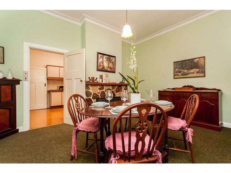 22 Hill Avenue, Cumberland Park SA 5041