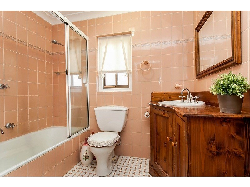 22 Hill Avenue, Cumberland Park SA 5041