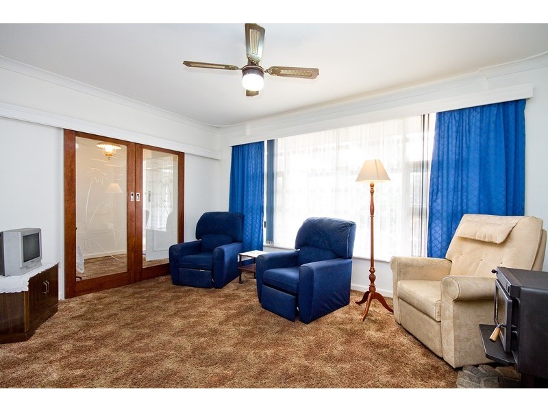 24 Woodland Road, Mitchell Park SA 5043