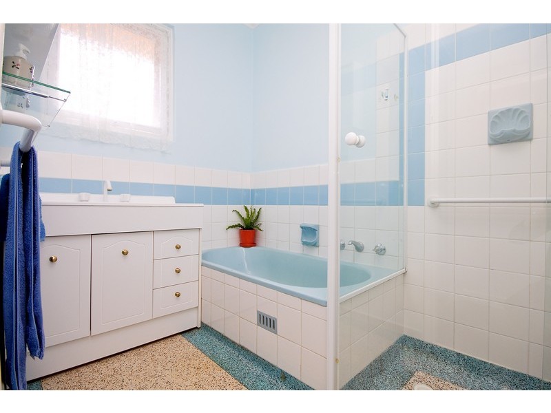 24 Woodland Road, Mitchell Park SA 5043