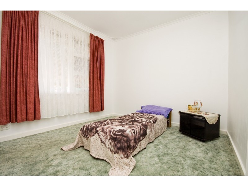 24 Woodland Road, Mitchell Park SA 5043