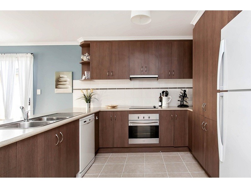 6 Caronia Cove, Sellicks Beach SA 5174