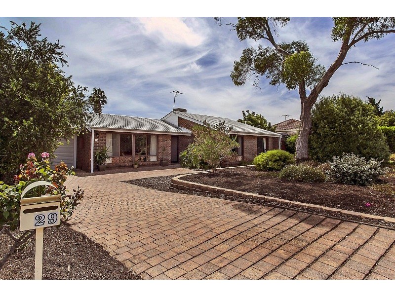 29 Warilda Crescent, Hallett Cove SA 5158