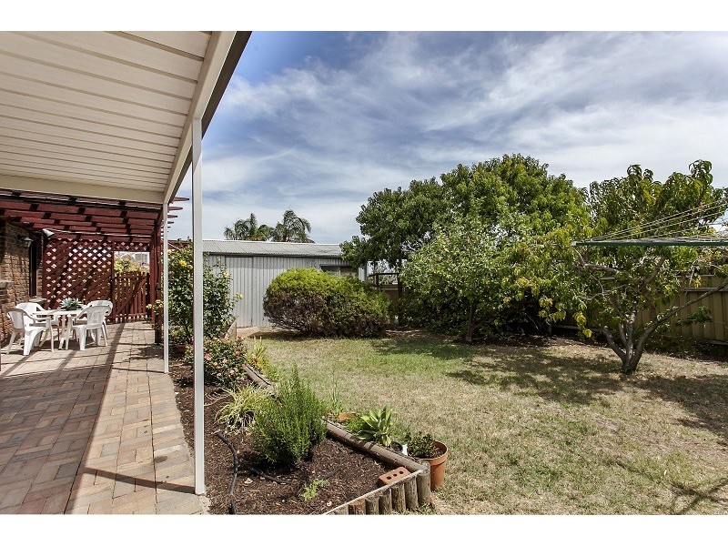 29 Warilda Crescent, Hallett Cove SA 5158