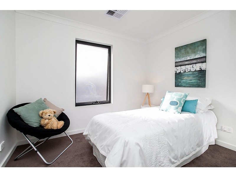 7 Trott Grove, Oaklands Park SA 5046