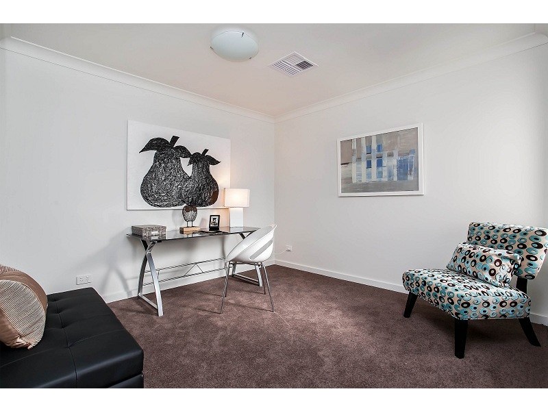 7 Trott Grove, Oaklands Park SA 5046