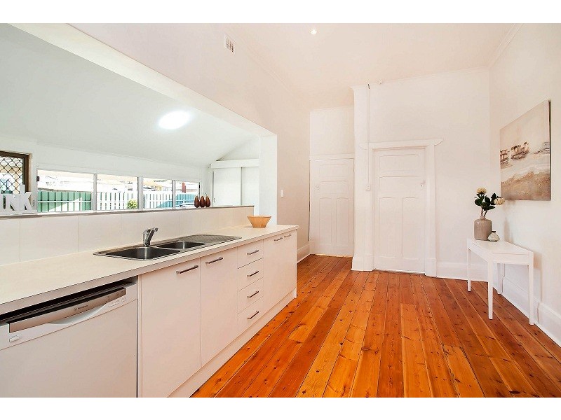 4 Scotia Street, Croydon SA 5008