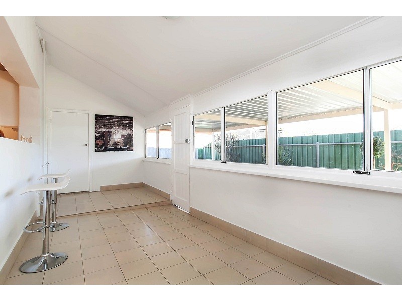 4 Scotia Street, Croydon SA 5008