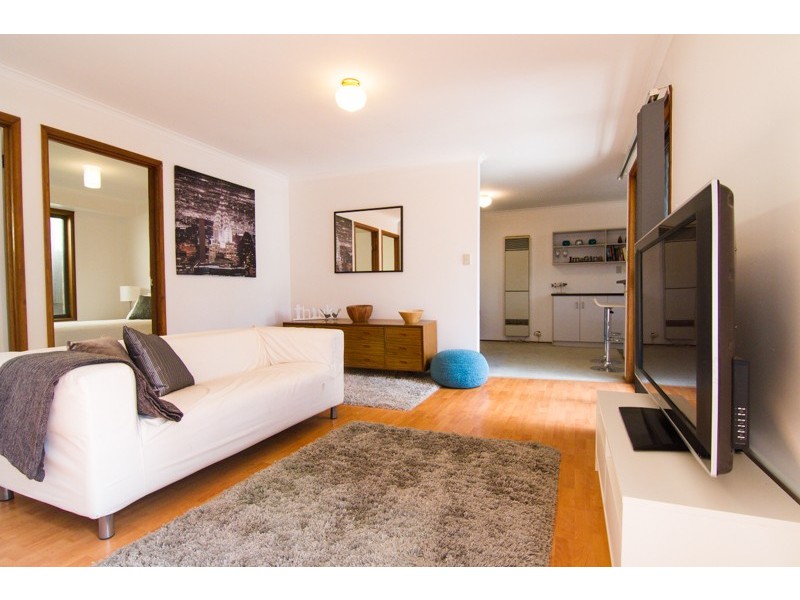 5 Esther Avenue, Woodcroft SA 5162