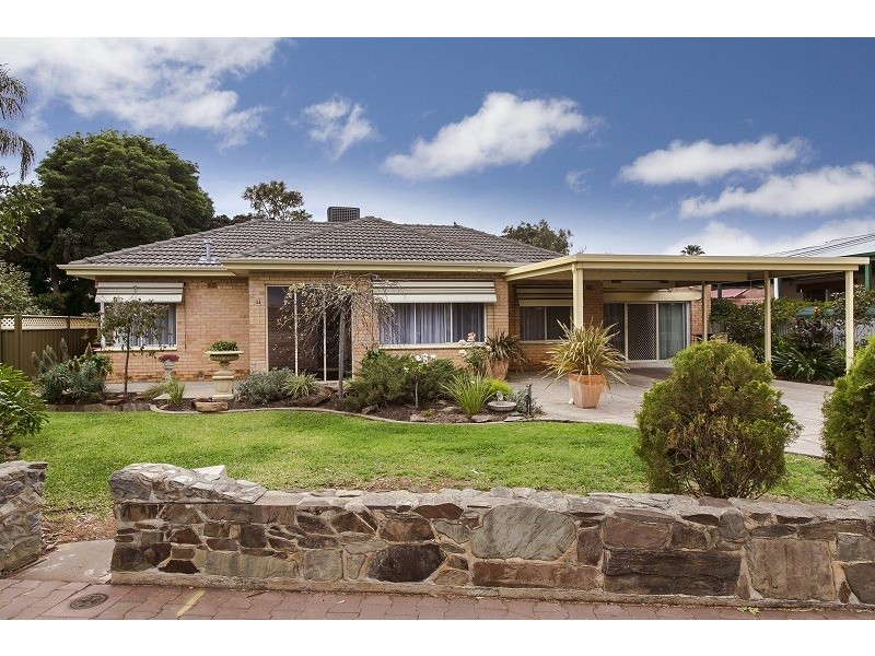 11 Read Street, North Brighton SA 5048