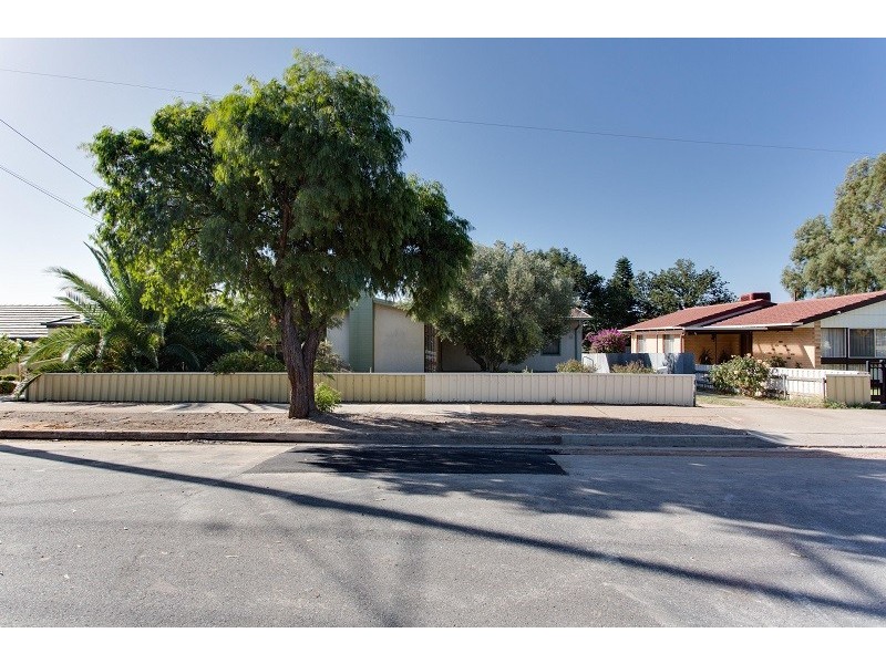 16 Darlington Street, Sturt SA 5047