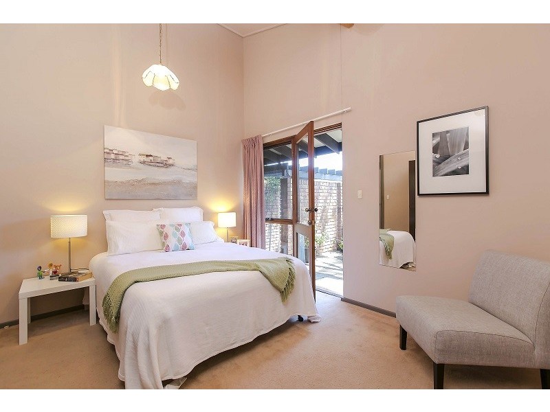 1 Willunga Close, Eden Hills SA 5050