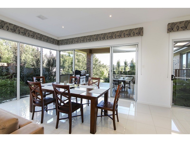 4 Brookman Crescent, Craigburn Farm SA 5051