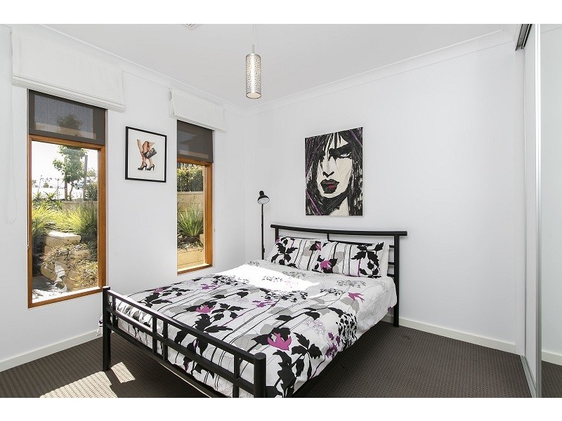 4 Brookman Crescent, Craigburn Farm SA 5051