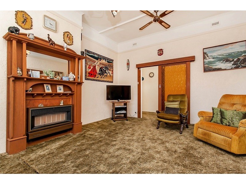 218 Lady Gowrie Drive, Largs Bay SA 5016