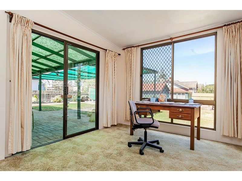 218 Lady Gowrie Drive, Largs Bay SA 5016