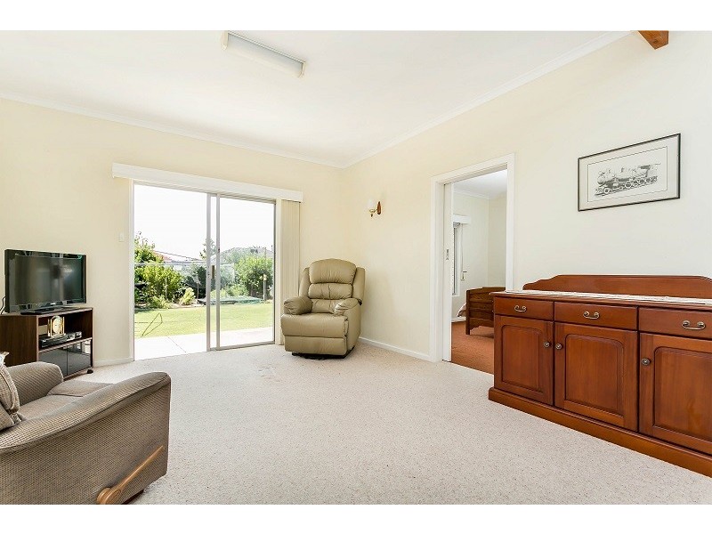 32 Australian Avenue, Clovelly Park SA 5042