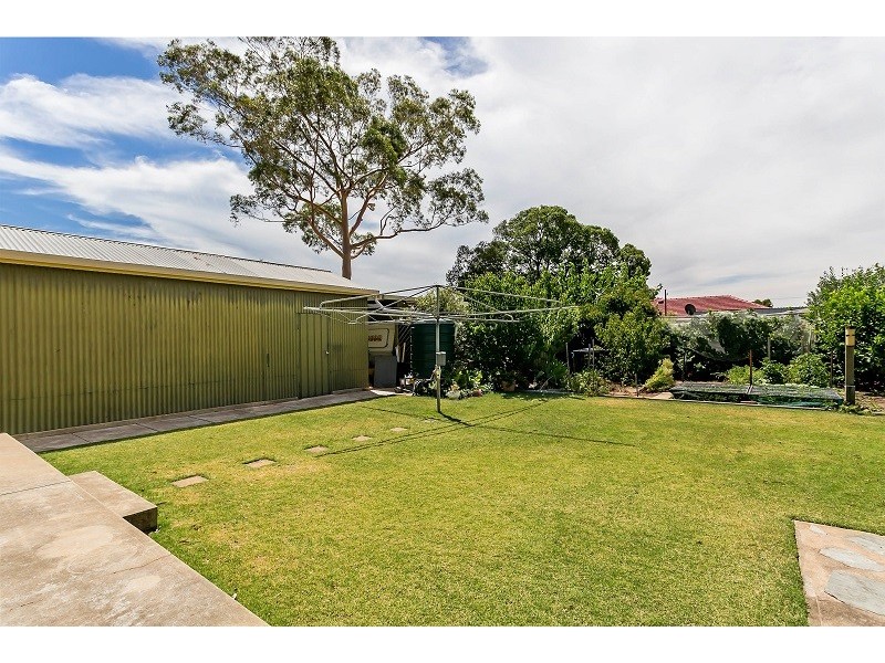 32 Australian Avenue, Clovelly Park SA 5042