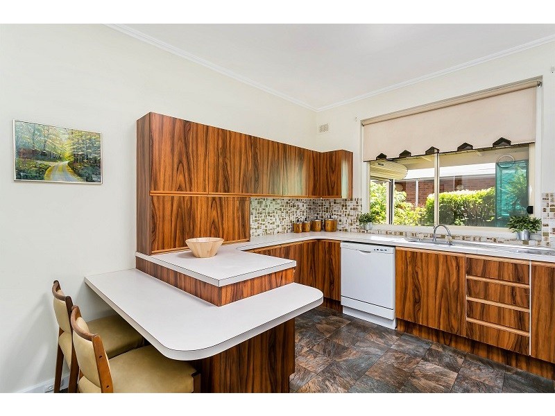 32 Australian Avenue, Clovelly Park SA 5042