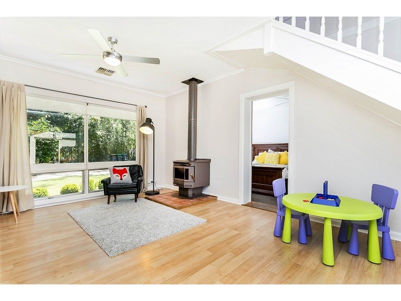 2 Fairview Road, Crafers SA 5152