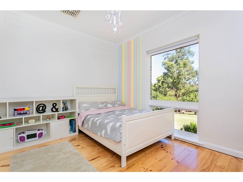 2 Fairview Road, Crafers SA 5152