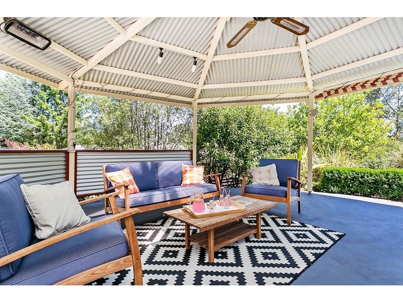 2 Fairview Road, Crafers SA 5152