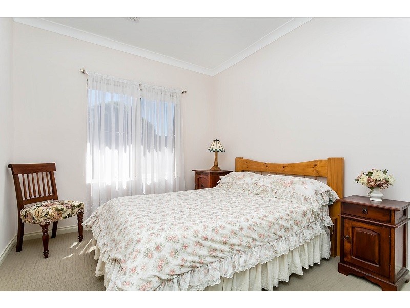 7 Old Beach Road, Brighton SA 5048