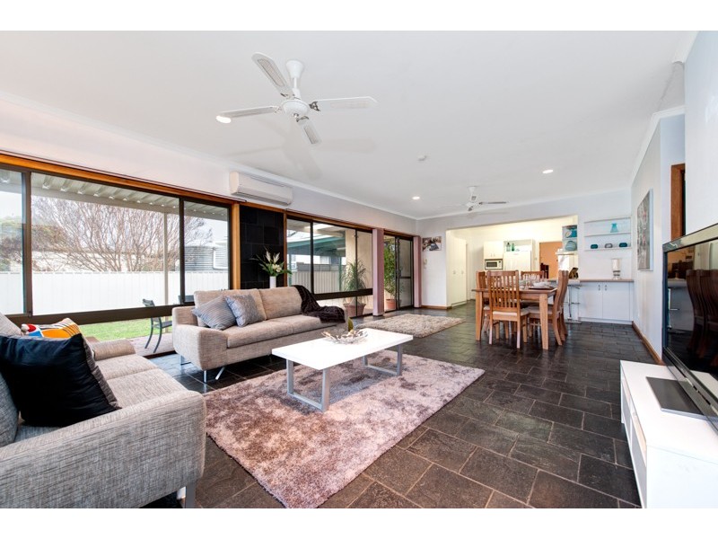 152 Kingston Avenue, Melrose Park SA 5039