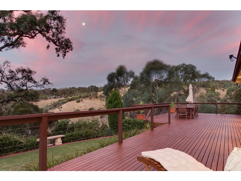 4 Coast View Court, Chandlers Hill SA 5159
