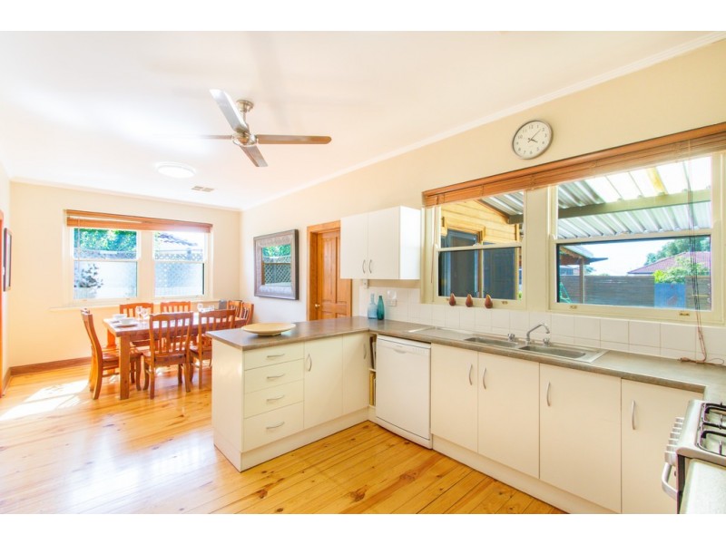 60 Australian Avenue, Clovelly Park SA 5042