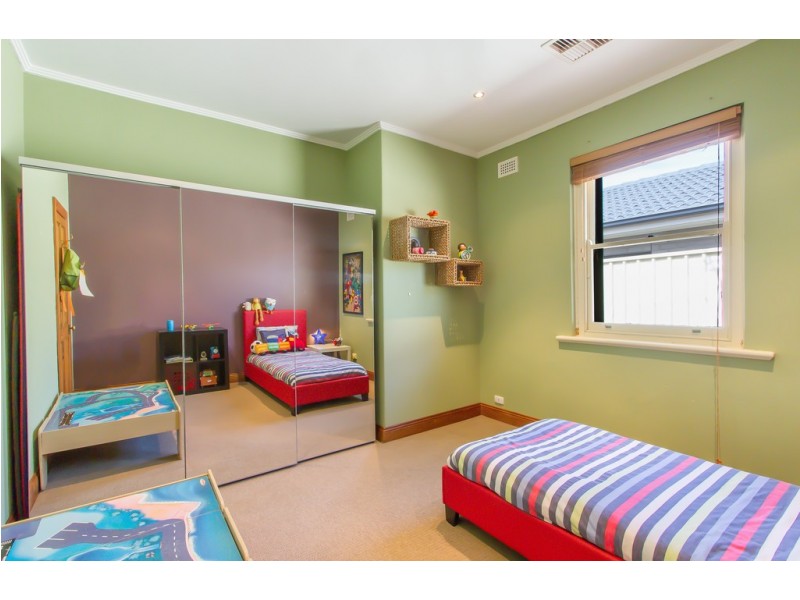 60 Australian Avenue, Clovelly Park SA 5042