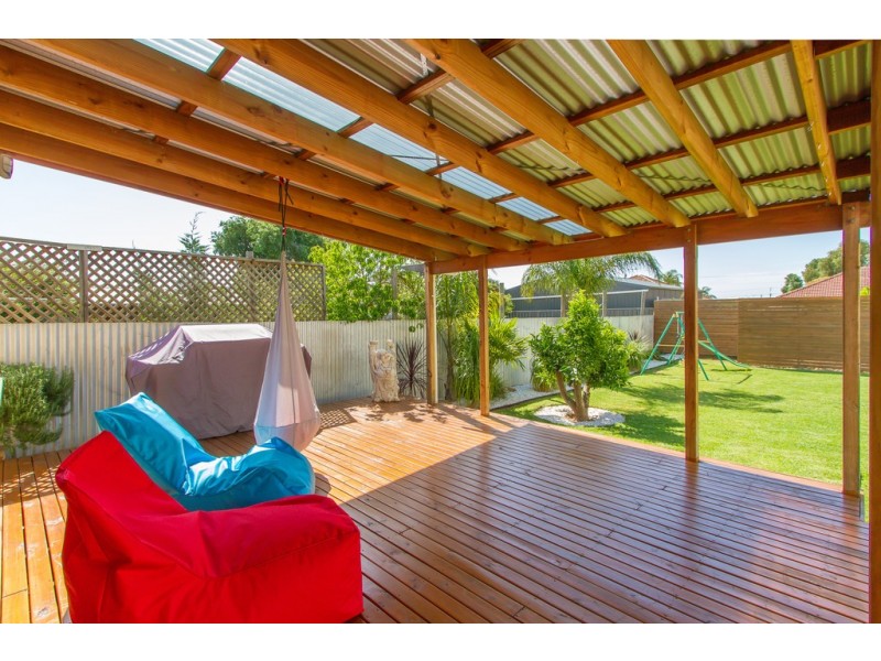 60 Australian Avenue, Clovelly Park SA 5042