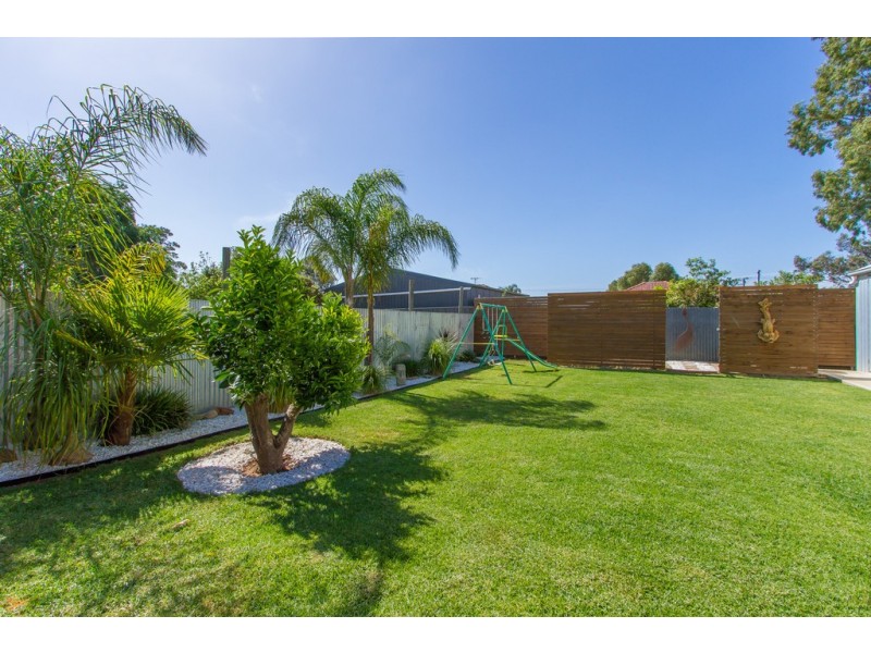 60 Australian Avenue, Clovelly Park SA 5042