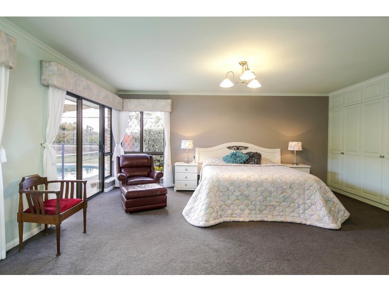 1 Banksia Crescent, Belair SA 5052