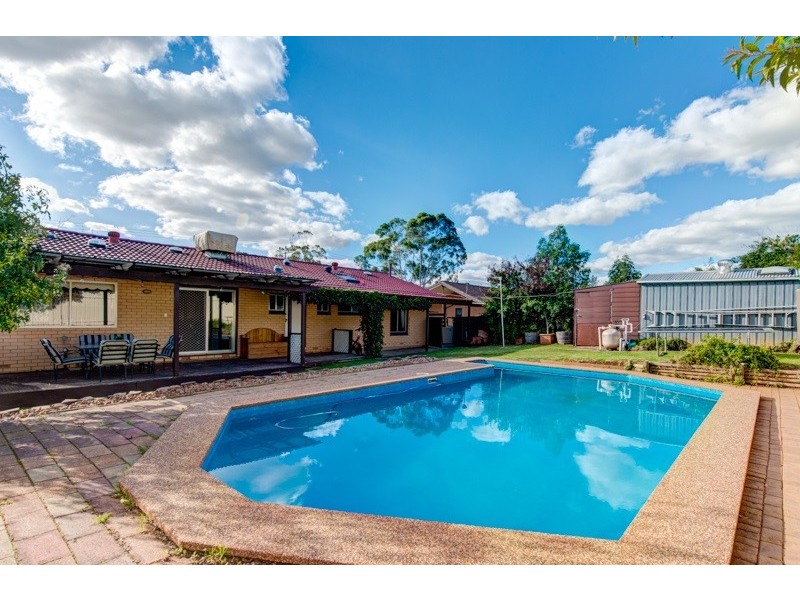 41 Robbie Drive, Reynella East SA 5161