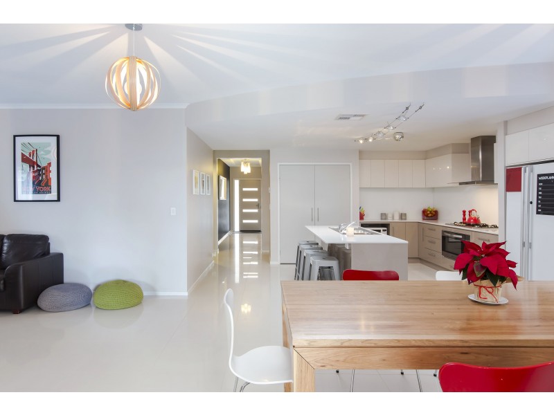 28 Brookman Crescent, Craigburn Farm SA 5051