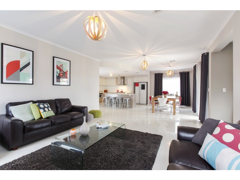 28 Brookman Crescent, Craigburn Farm SA 5051